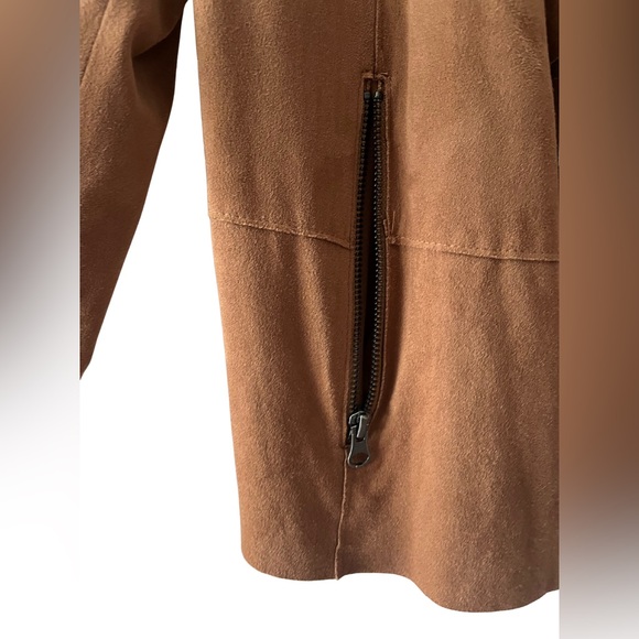 NWOT Sofia Vergara Brown Faux Suede Jacket with Zipper Pockets- Size Large - Picture 3 of 3